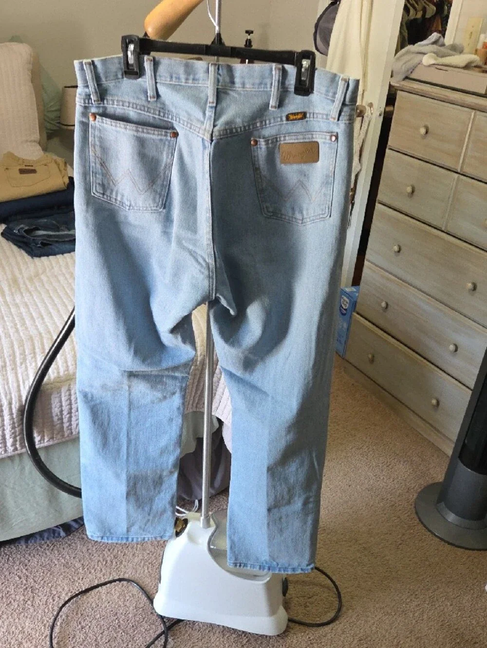 Wrangler Light Blue Fit Men's Jeans 36X32 100 Percent Cotton